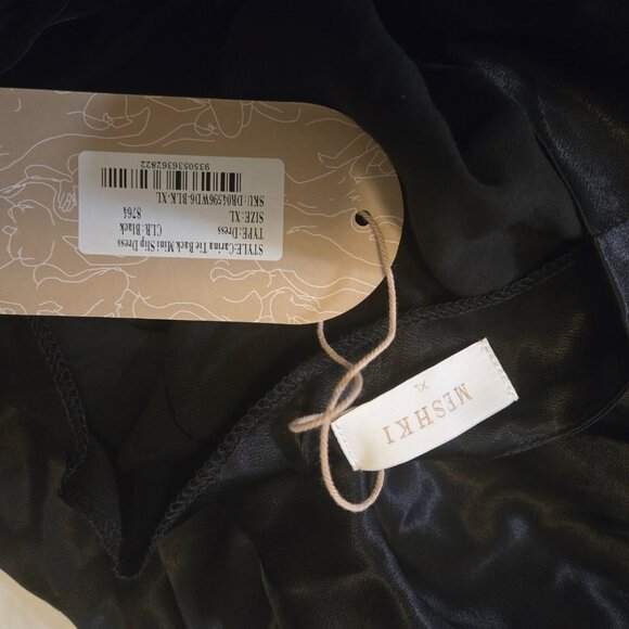 Black Satin Lace-Up Back Mini Dress – Sleek Fit, Night Out Glam 🖤 - Picture 5 of 6